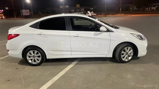 Hyundai Accent 2016, 180,000 km - 1.4 l - Bakı
