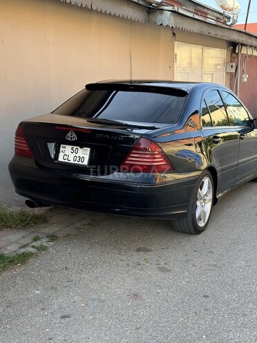 Mercedes C 230