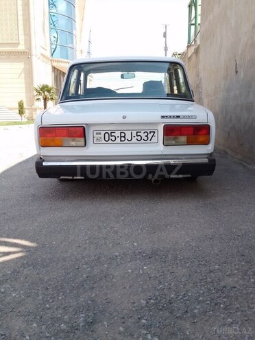 LADA (VAZ) 2107