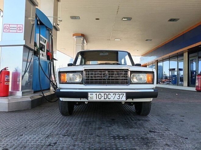 LADA (VAZ) 2107