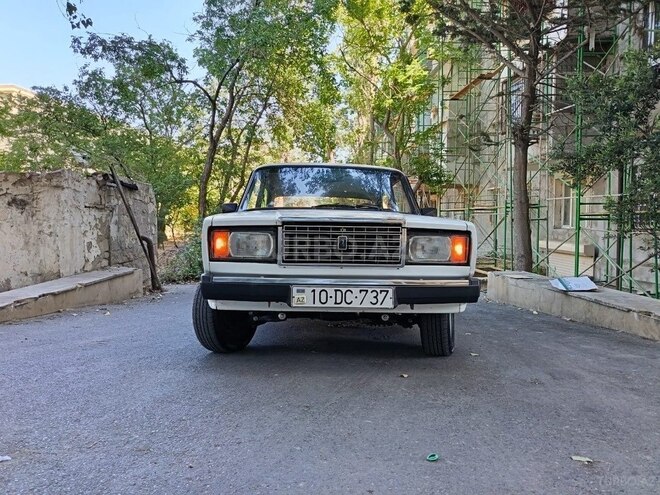 LADA (VAZ) 2107