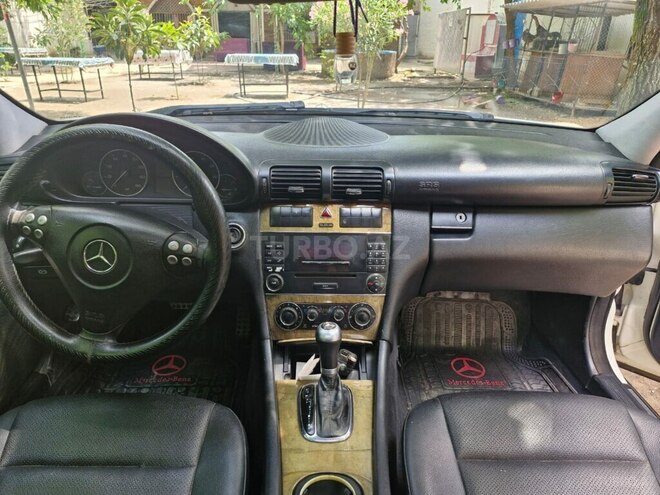 Mercedes C 250