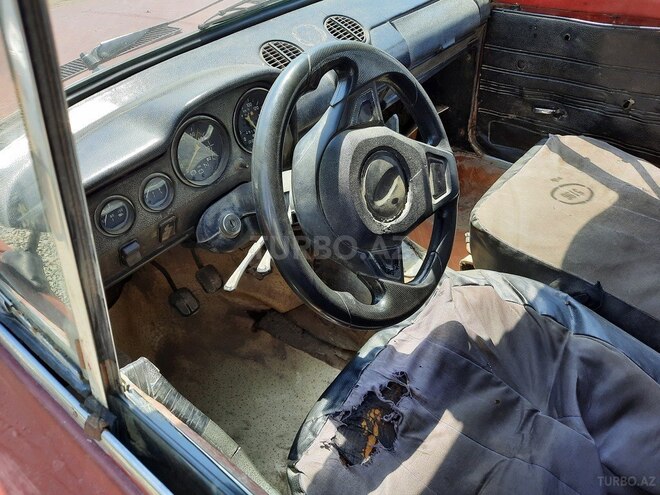 LADA (VAZ) 2106 1978, 67,643 km - 1.6 л - Salyan