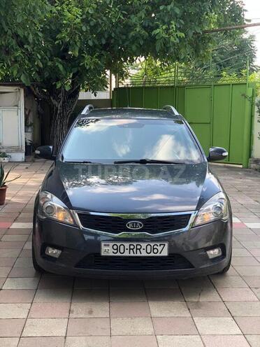 Kia Ceed 2011, 197,000 km - 1.6 l - Masallı
