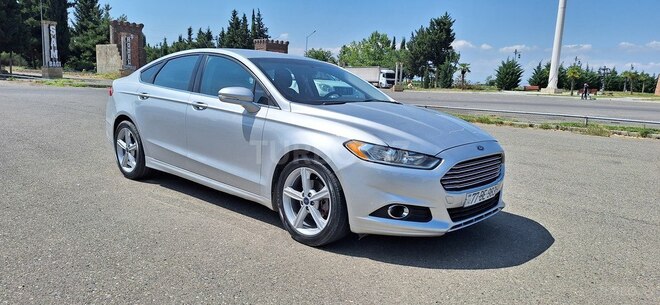 Ford Fusion (North America) 2015, 130,000 km - 1.5 l - Tovuz