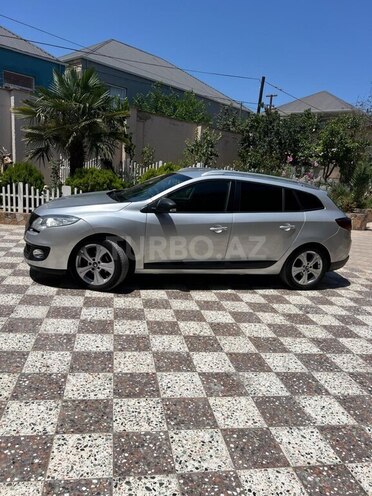 Renault Megane 2013, 300,000 km - 1.5 l - Bakı