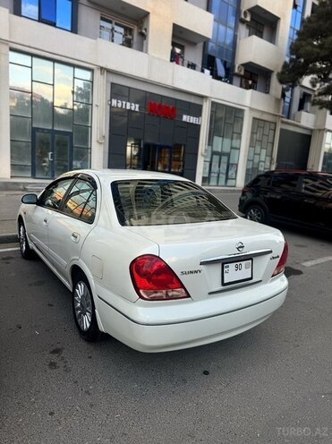 Nissan Sunny