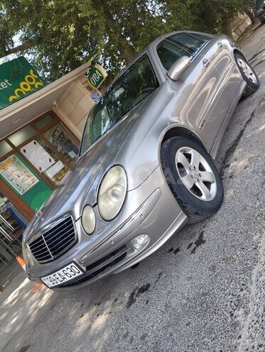 Mercedes E 220 d 2003, 391,045 km - 2.2 l - Bakı