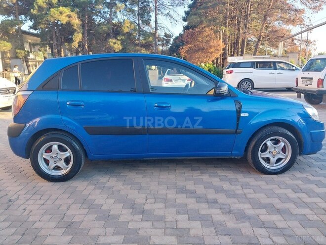 Kia Rio 2009, 250,000 km - 1.4 l - Bakı