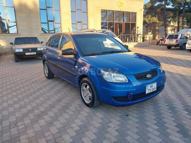 Kia Rio 2009, 250,000 km - 1.4 l - Bakı