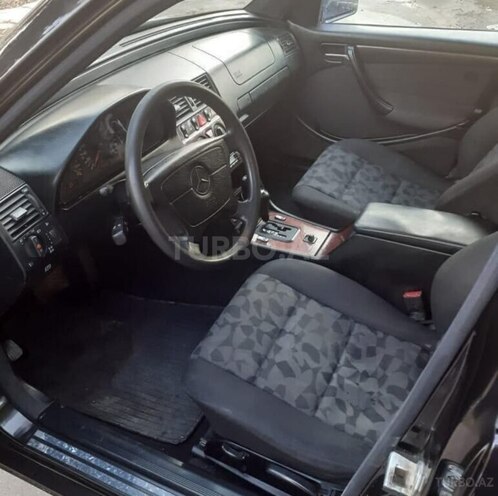 Mercedes C 220 d 1998, 453,000 km - 2.2 л - Goranboy
