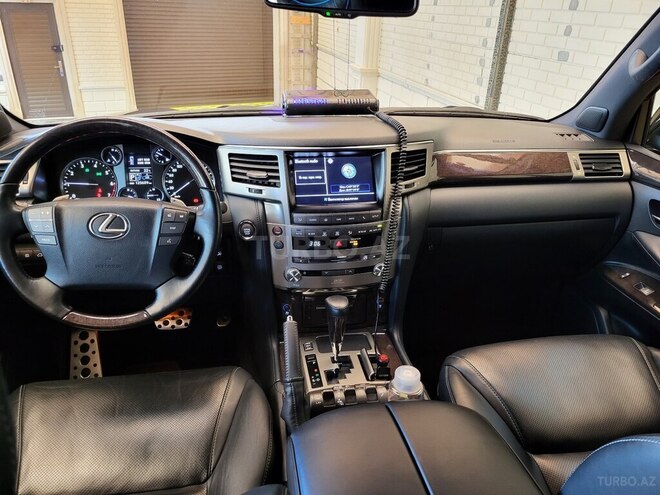 Lexus LX 570 2014, 125,690 km - 5.7 l - Bakı