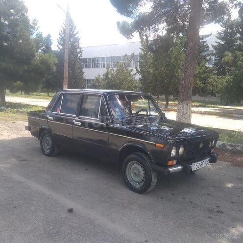 LADA (VAZ) 2106 1984, 99,000 km - 1.5 l - Salyan