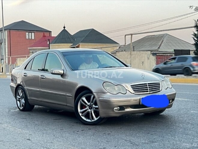 Mercedes C 220 2001, 325,000 km - 2.2 л - Sumqayıt