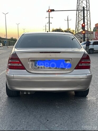 Mercedes C 220 2001, 325,000 km - 2.2 л - Sumqayıt