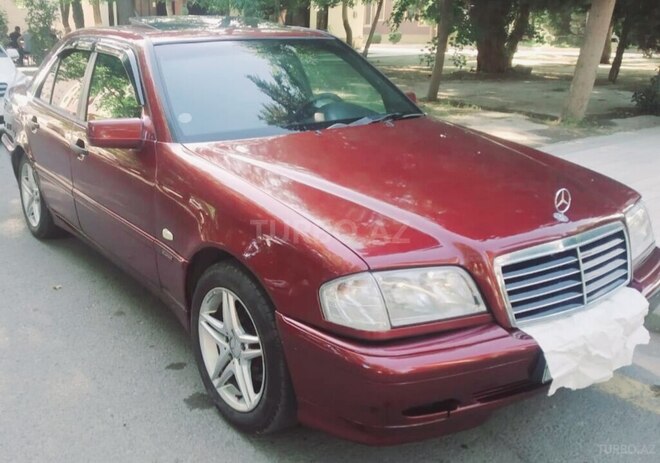 Mercedes C 180 1999, 970,000 km - 1.8 l - Mingəçevir