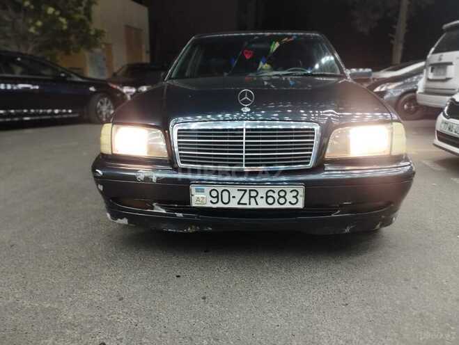 Mercedes C 220 d 2000, 320,597 km - 2.2 l - Bakı