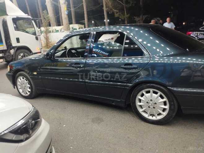 Mercedes C 220 d 2000, 320,597 km - 2.2 l - Bakı