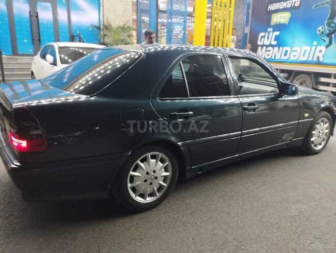 Mercedes C 220 d 2000, 320,597 km - 2.2 l - Bakı