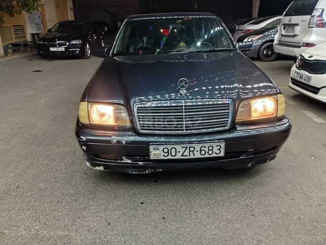 Mercedes C 220 d 2000, 320,597 km - 2.2 l - Bakı