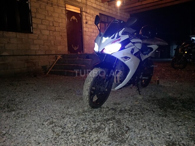 Yamaha  2022, 20,000 km - 0.4 l - Yevlax