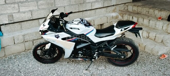 Yamaha  2022, 20,000 km - 0.4 l - Yevlax