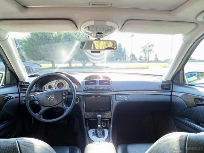 BMW 320 2002, 175,000 km - 2.2 л - Bakı