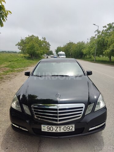 Mercedes E 220 2012, 329,403 km - 2.2 l - Bakı