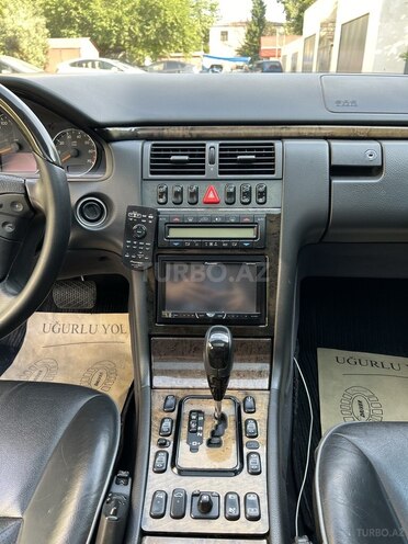 Mercedes E 280 2000, 320,000 km - 2.8 l - Bakı