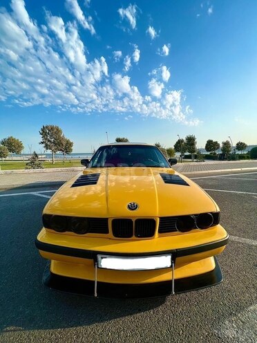 BMW 530 1990, 264,000 km - 3.0 l - Xırdalan
