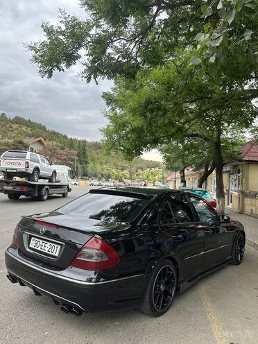 Mercedes E 320 2004, 358,393 km - 3.2 l - Ağsu