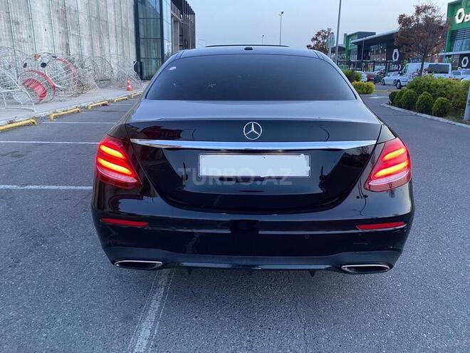 Mercedes E 300