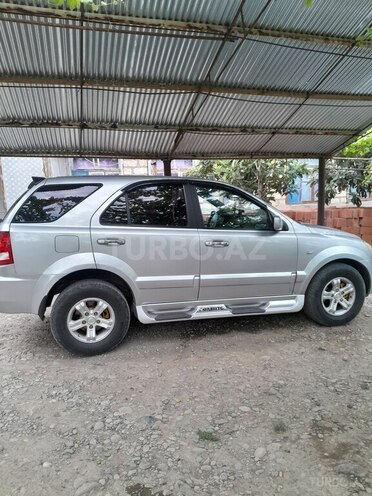 Kia Sorento 2006, 292,423 km - 2.5 l - Füzuli