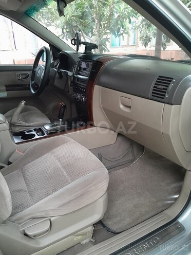 Kia Sorento 2006, 292,423 km - 2.5 l - Füzuli