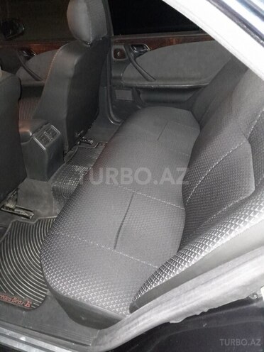 Mercedes E 220 d 2000, 999,999 km - 2.2 l - Gəncə
