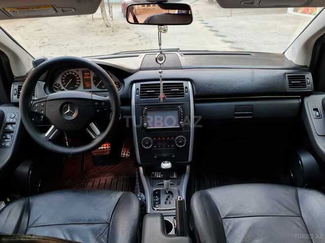 Mercedes B 200