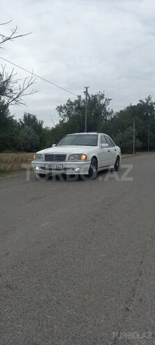 Mercedes C 230 1999, 290,000 km - 2.3 l - Beyləqan