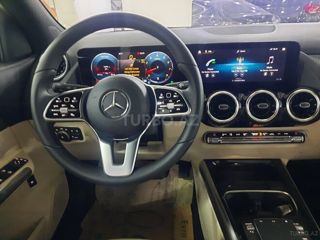 Mercedes CLA 250