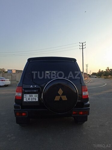 Mitsubishi Pajero io 2004, 137,065 km - 2.0 л - Neftçala