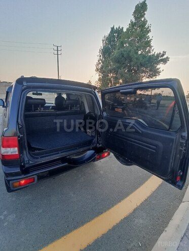 Mitsubishi Pajero io 2004, 137,065 km - 2.0 л - Neftçala