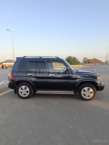 Mitsubishi Pajero io 2004, 137,065 km - 2.0 л - Neftçala