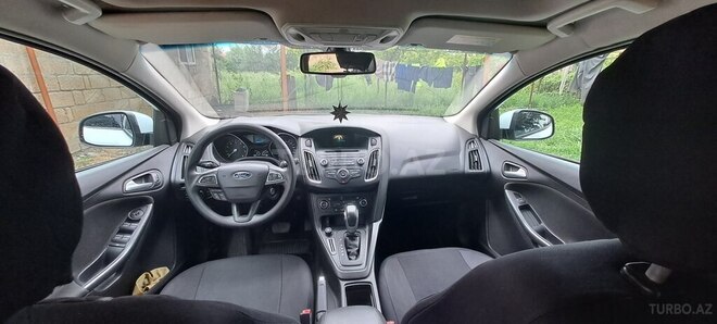 Ford Focus 2015, 181,100 km - 1.6 l - Beyləqan