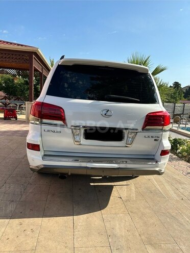Lexus LX 570-4