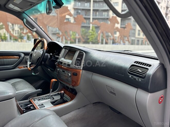Lexus LX 470