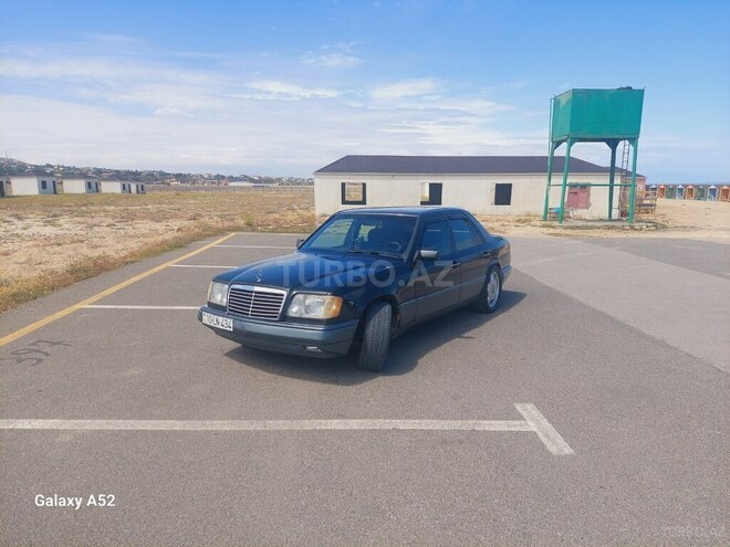 Mercedes E 220 1994, 560,000 km - 2.2 l - Bakı