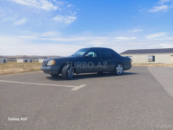 Mercedes E 220 1994, 560,000 km - 2.2 l - Bakı