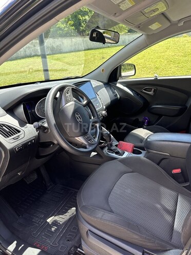 Hyundai ix35 2015, 86,000 km - 2.0 л - Bakı