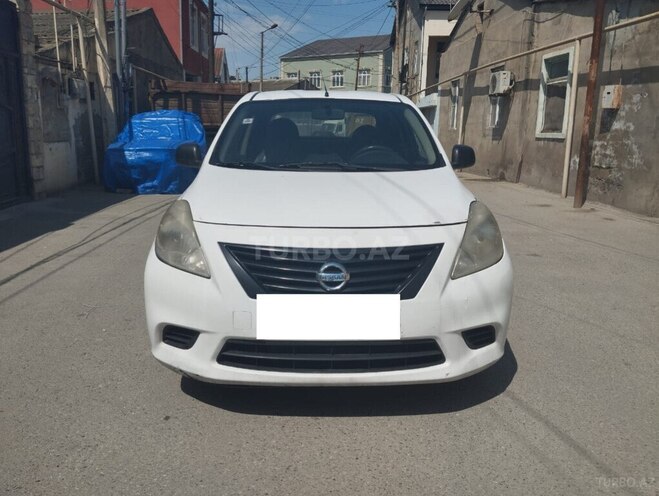 Nissan Sunny 2013, 410,000 km - 1.5 l - Bakı