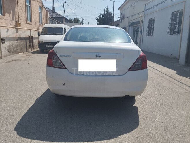 Nissan Sunny 2013, 410,000 km - 1.5 l - Bakı