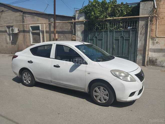 Nissan Sunny 2013, 410,000 km - 1.5 l - Bakı